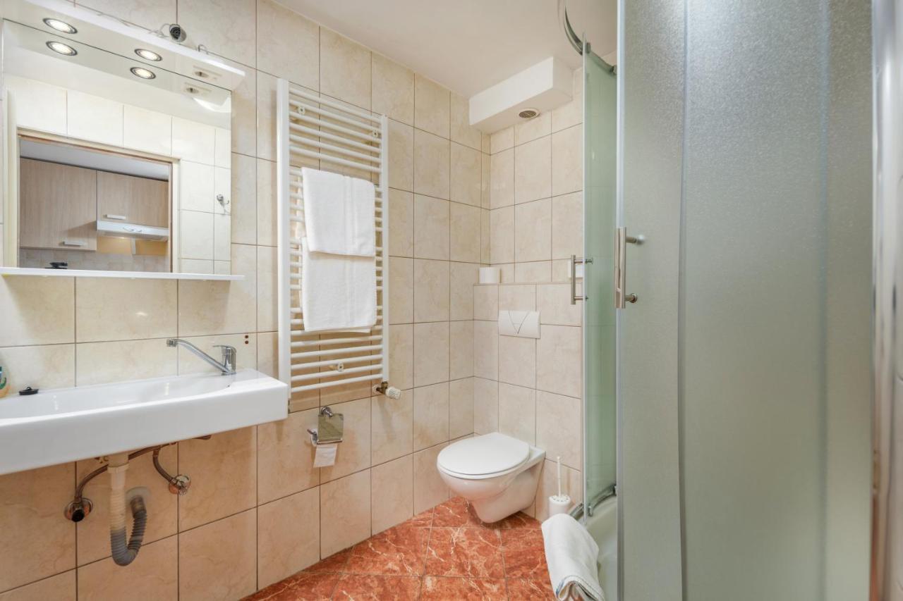 Apartmani Toplice クラピンスケ・トプリツェ エクステリア 写真